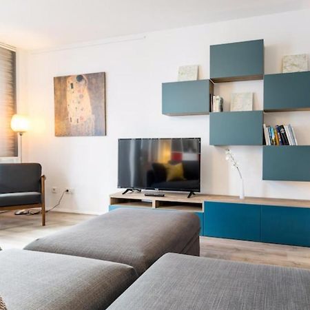 Homefy Oldtown Apartment - 6 People - 2 Bath - Balcony - Top Location Düsseldorf Exteriér fotografie