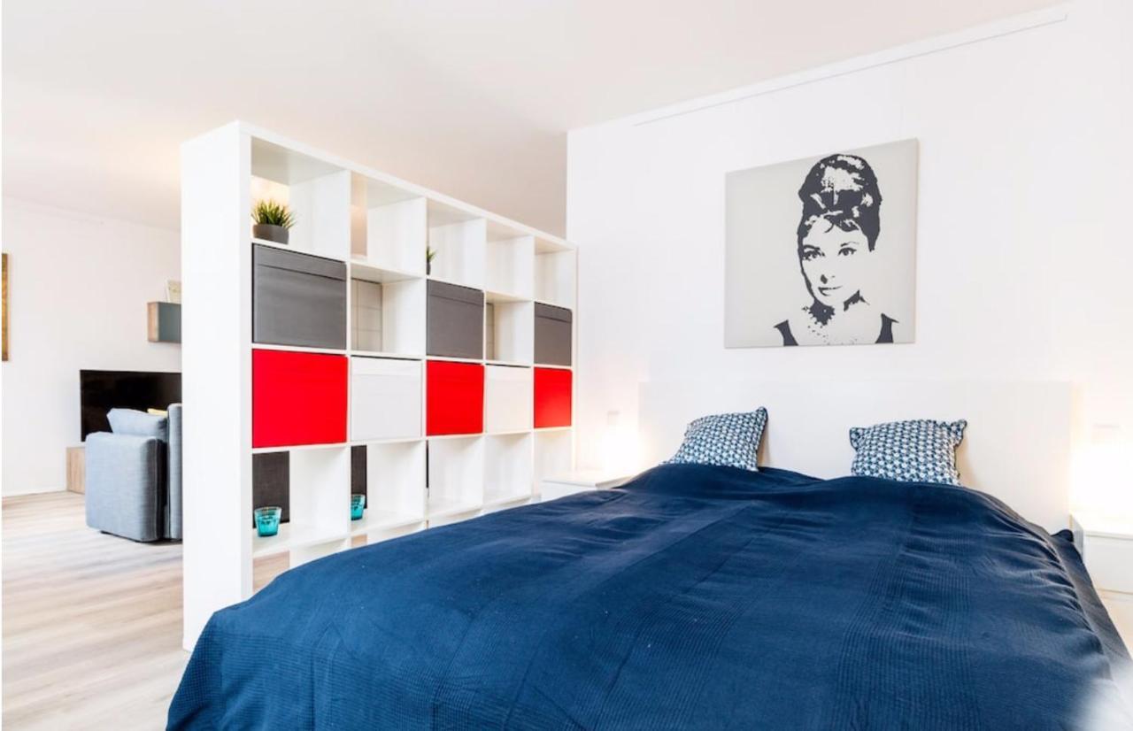 Homefy Oldtown Apartment - 6 People - 2 Bath - Balcony - Top Location Düsseldorf Exteriér fotografie